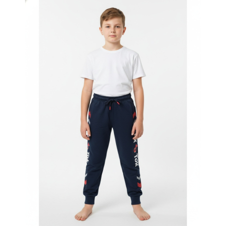 Chlapecké tepláky s kapsami a nápisy  Pohodlné a odolné