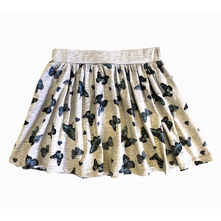 Dívčí letní sukýnka motýlková – lehká a stylová