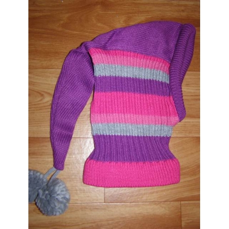 Dívčí pletená čepice - kukla Wolf