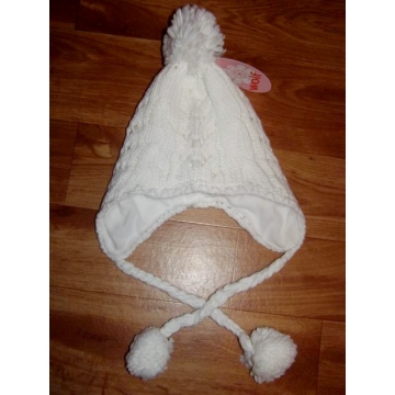 Dívčí zimní pletená čepice Wolf s bambulemi -  bílá