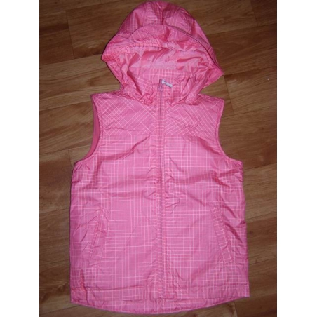 Zateplená vesta s kapucou Wolf vel.116