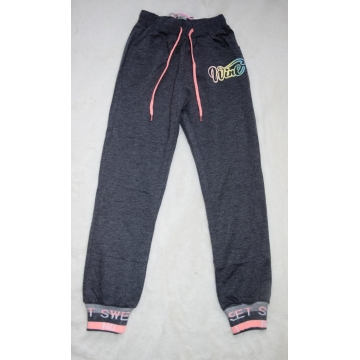 Dívčí tepláky s nápisem