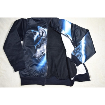 Chlapecká mikina s vlkem – měkká, teplá a stylová