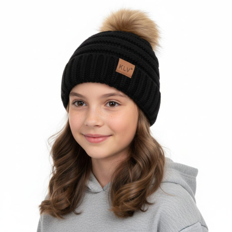 Luxusní teplá zimní čepice - pletené s bambulí